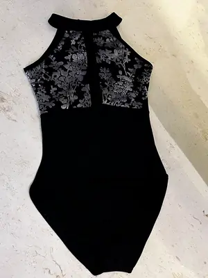 Image de Collants de Danse Élégants pour Femmes - Ballet & Yoga