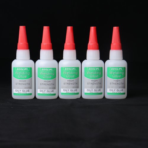 Bild von Superstarker Cyanoacrylat-Klebstoff – Schnelltrocknend und Transparent für Kunststoff, Acryl, PVP-Rohre und Spielzeug