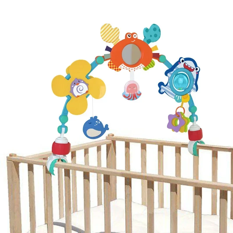 Bild von Baby-Aktivitätsbogen mit Kinderwagen-Design – Sensorisches Spielzeug für Babys