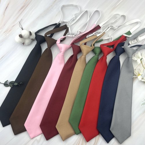 Immagine di Trendy JK Cravatte Studente universitario Camicia Abito Cravatte Marrone solido Cravatte per uomo Donna Cravatta pigra Uniforme da bacino Cravatta corta