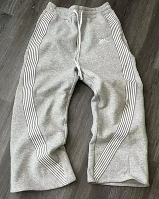 Image de Pantalons Y2K Camouflage Gris - Style Rétro Tactique