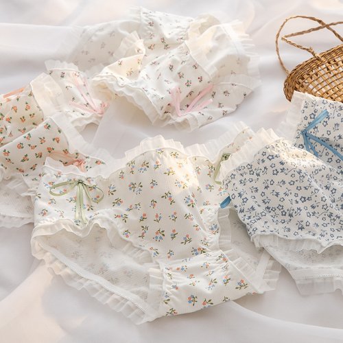 Immagine di Mutandine Floreali Donna – Comfort e Stile per ogni Giorno
