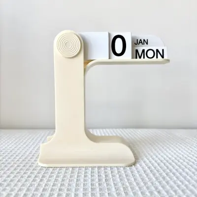 Image de Calendrier Perpétuel Minimaliste en Plastique