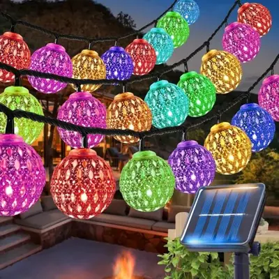 Image de Guirlande Lumineuse Solaire Boule Marocaine