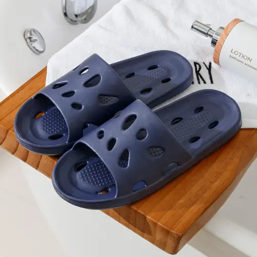 Image de Tongs Confortables pour Hommes et Femmes - Semelle Souple & Mode