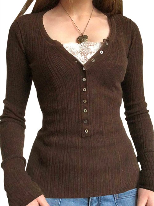 Bild von Stilvoller Strickpullover mit Knopfleiste – Slim Fit & Patchwork-Design