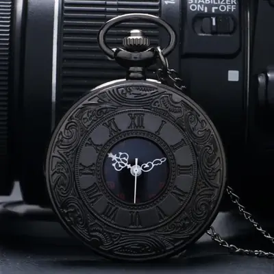 Image de Montre de Poche Vintage Steampunk Noir - Collier Pendentif Unisexe