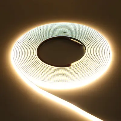 Image de Bande LED COB Ultra Lumineuse 320-528 LEDs - Flexible & Haute Densité