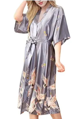 Image de Peignoir Satin Gris Imprimé Grue - Élégant & Confortable
