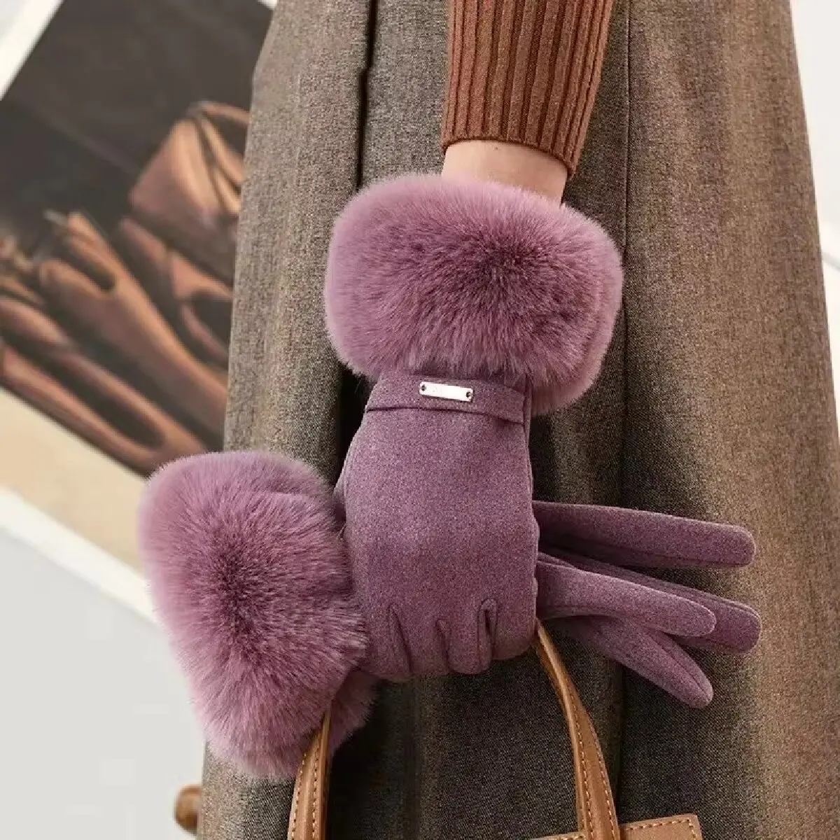 Afbeelding van Elegante Winterhandschoenen voor Vrouwen met Fluweel en Pluche - Touchscreen Geschikt, Warme Suede Handschoenen voor Fietsen en Auto