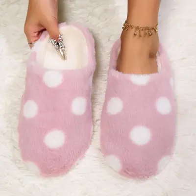 Image de Pantoufles Coeur Douces pour Femmes