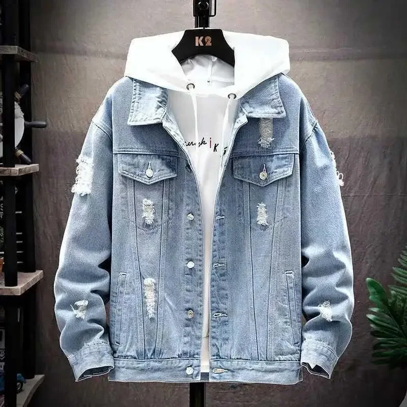 Imagen de Chaqueta Vaquera para Hombre 2025 con Diseño Rasgado, Botonadura Clásica y Detalles Desgastados – Estilo Casual y Moderno