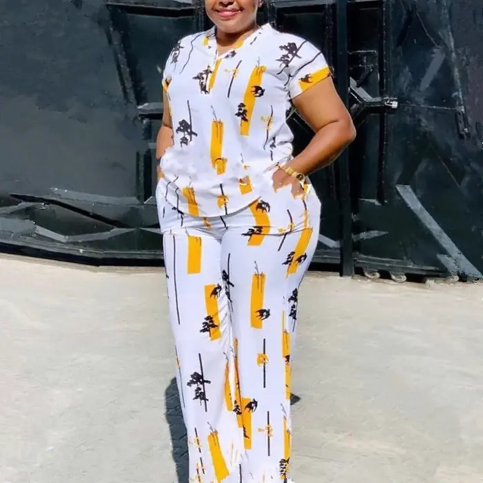 Image de Ensemble Africain Femme - Chemisier + Pantalon Droit