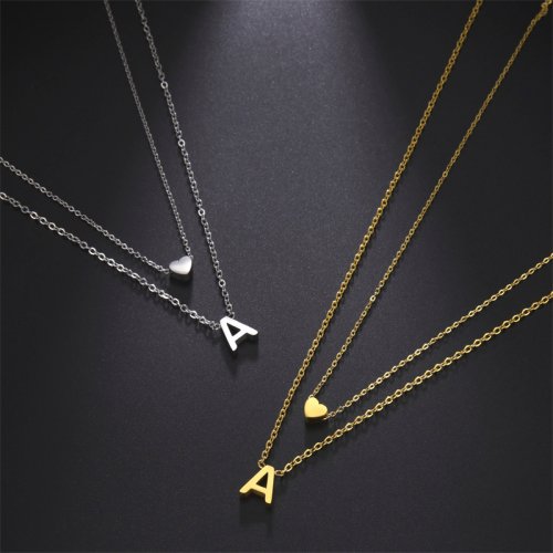 Imagen de Collar de moda con inicial en forma de corazón pequeño, gargantilla multicapa con letras en tonos dorado y plateado para mujer, colgante elegante ideal como regalo de joyería