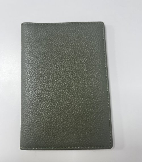 Verde oscuro