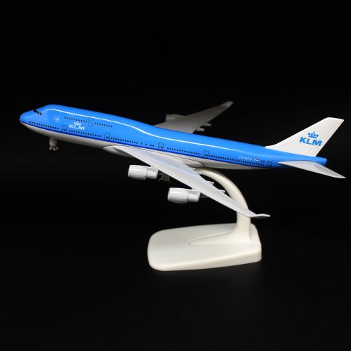747 KLM