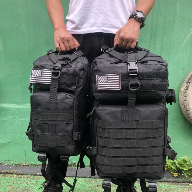 Bild von Wasserdichter Outdoor-Rucksack – Ideal für Trekking, Angeln & Jagd
