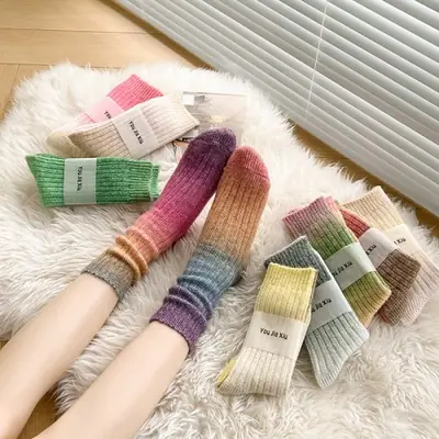 Image de Chaussettes Longues Chaudes Femme Cachemire Kawaii