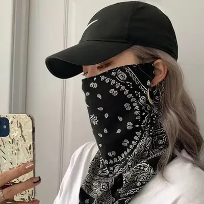 Masque UV Punk - Protection Solaire Style Hip Hop