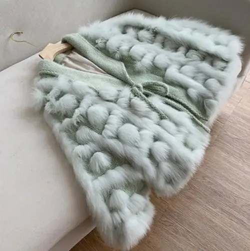 Image de Manteau en Fourrure de Renard Véritable Hiver Femme - Chaud & Élégant