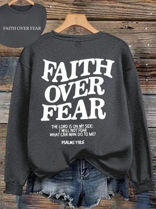 Image de Sweat à Capuche Femme 'Faith Over Fear' - Confort & Style