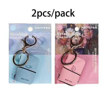 Image de Mini Journal Portable en Cuir Souple - Porte-Clés Élégant
