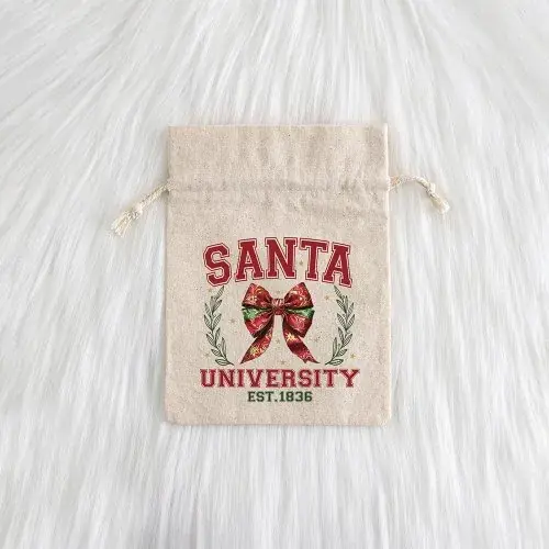 Image de Sacs cadeaux Noël avec bonhomme de neige et sapin - 12 pièces