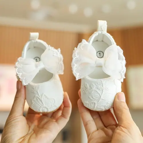 Image de Chaussures Princesse Bébé Fille - Mocassins Dentelle