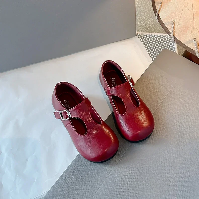 Afbeelding van Prinsessen Schoenen voor Meisjes - Zwarte Rondtenen met Klittenband