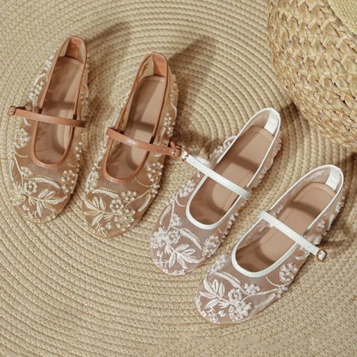 Afbeelding van Elegante Borduurwerk String Bead Mesh Ballet Flats voor Dames - Witte Parel Mary Jane Schoenen met Lichte Zomerstijl en Gezellige Platte Sandalen