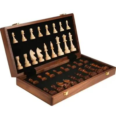 Image de Échecs en Bois Massif - Jeu de Société Premium