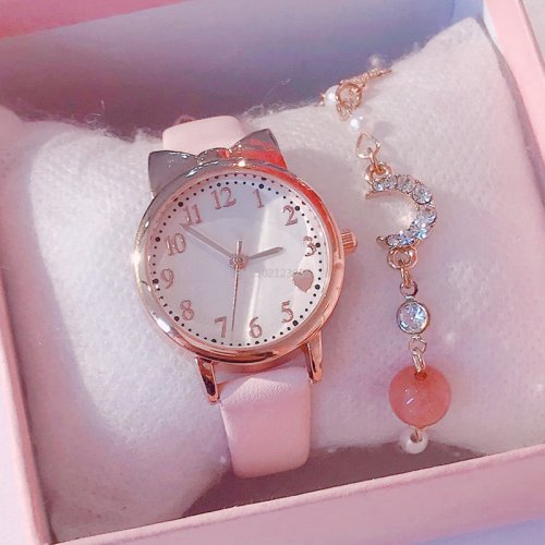 Bild von Modische Kinderuhr mit Lederarmband – Digital & Quarz