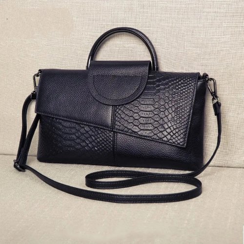 Immagine di Borsa a Mano in Morbida Pelle PU di Alta Qualità - Elegante Borsa da Donna con Design di Lusso, Perfetta come Borsa a Tracolla o Borsa da Spalla per Ogni Occasione