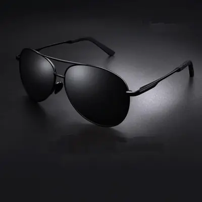 Image de Lunettes de Soleil Pilote Homme - Polarisation & Vision Jour/Nuit
