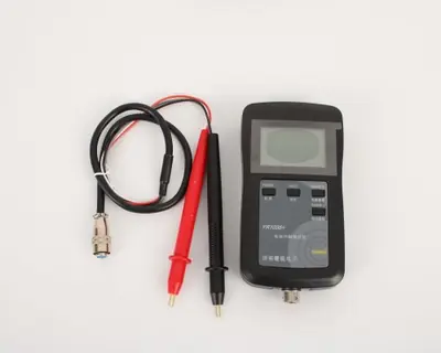 Image de Testeur de Batterie Li-ion 4 Fils YR1035 - Précision et Fiabilité