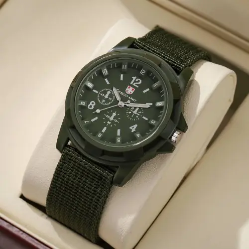 Image de Montre Militaire Homme - Style Décontracté & Sportif