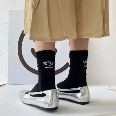 Image de Chaussettes Mi-Tube Drôles 'Aujourd'hui Je Suis Génial'