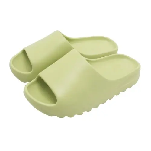 Image de Tongs d'Été Confortables pour Hommes et Femmes