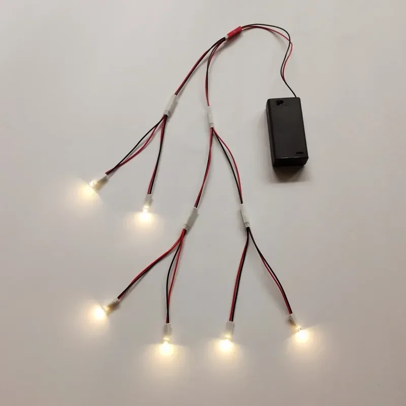 Immagine di Lampada LED Creativa con Perline: Piccola Luce Notturna Portatile con Batteria, Ideale per Progetti Fai Da Te e Decorazioni Infantili