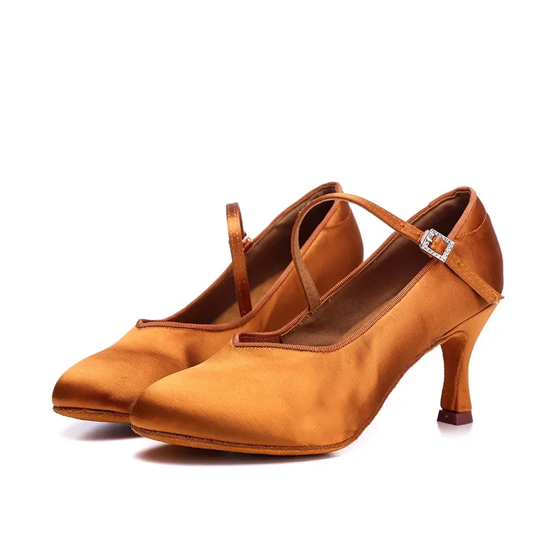 Afbeelding van Stijlvolle Dansschoenen voor Vrouwen – Modern & Latijn
