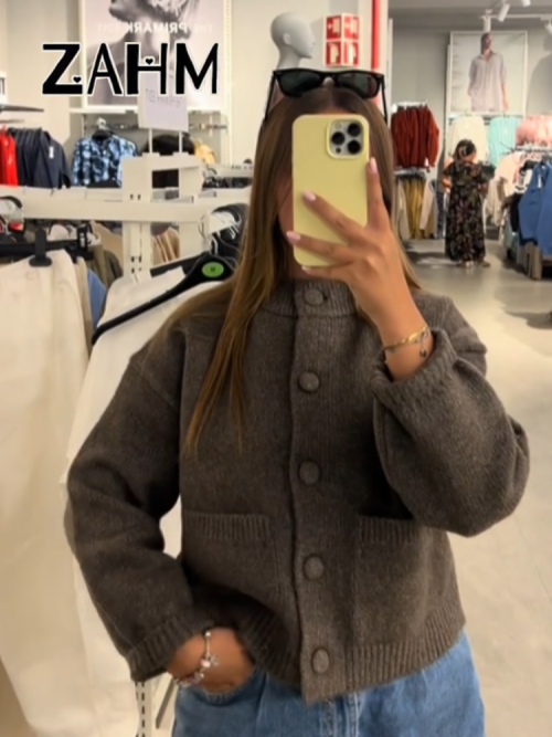 Bild von Elegante Strickjacke für Damen – Herbst 2025