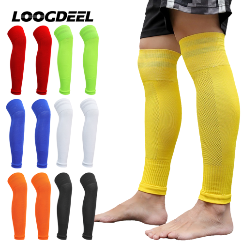 Bild von Atmungsaktive Fußball-Beinstulpen mit Knie- und Schienbeinschutz – Hochwertige Sportsocken für Erwachsene, Langärmlig, Ideal für Training und Spiel