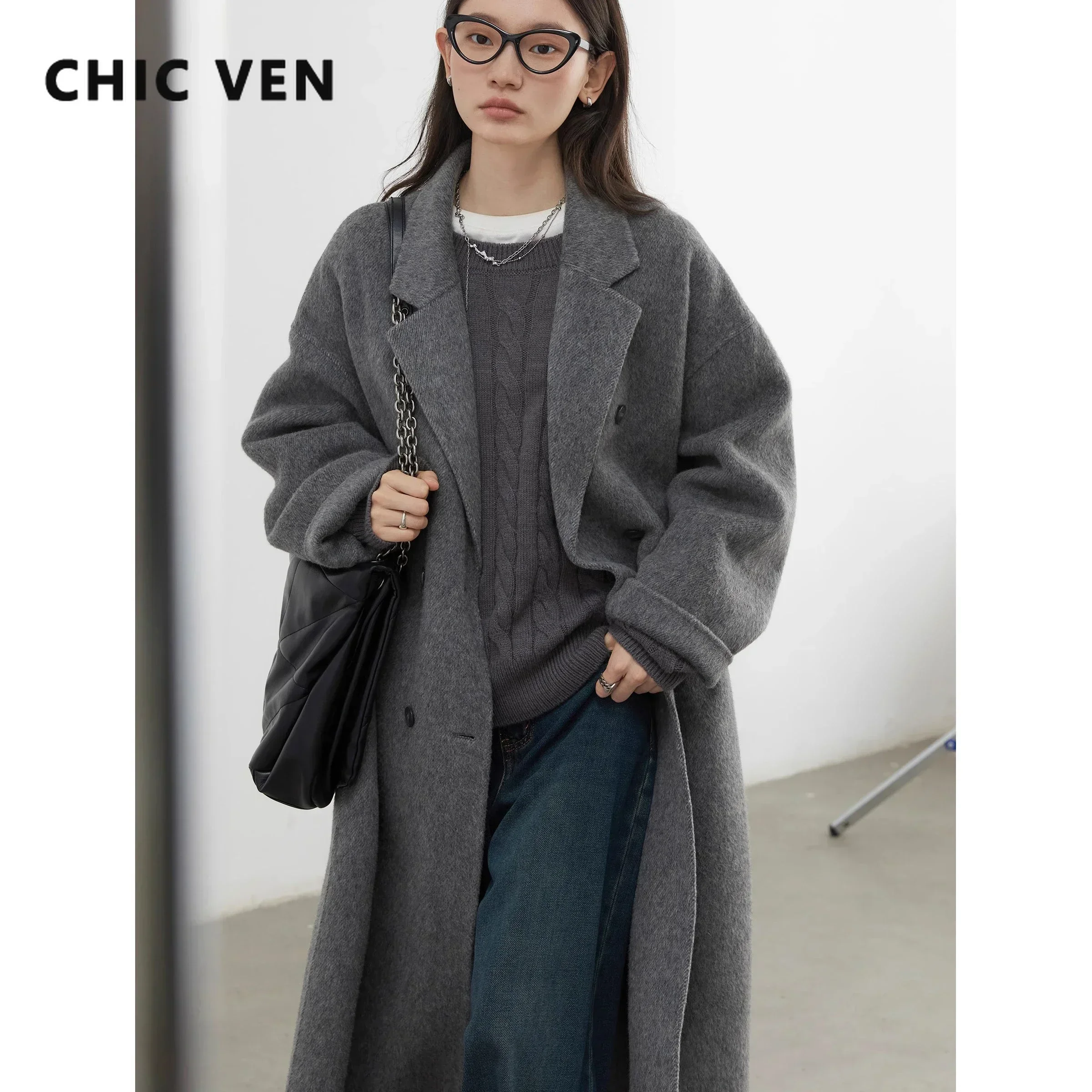 Bild von Eleganter Damen-Wollmantel – Retro-Style für Herbst & Winter 2024