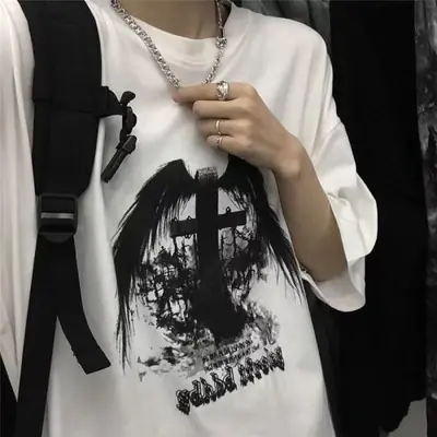 Image de T-Shirt Homme Gothique Crâne Y2K - Streetwear Oversize 2023