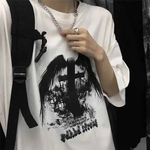 Image de T-Shirt Homme Gothique Crâne Y2K - Streetwear Oversize 2023