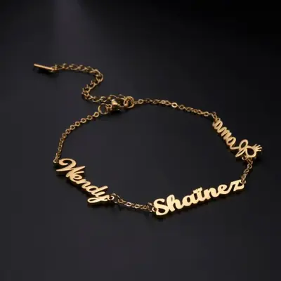 Image de Bracelet Personnalisé Or - Cadeau Unique pour Couple & Famille