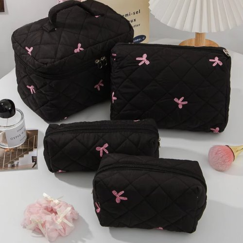 Immagine di Borsa per Trucco Portatile da Donna in Tessuto Trapuntato Nero con Fiocco Rosa, Grande Capacità, Ideale per Viaggi e Articoli da Toilette