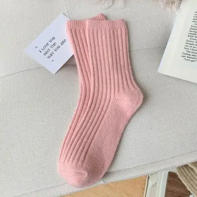Image de Chaussettes Cachemire Hiver Femmes - Chaudes & Élégantes