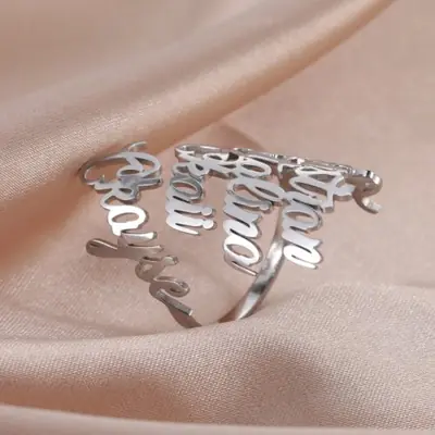 Bague Double Nom Personnalisée - Cadeau Romantique en Or