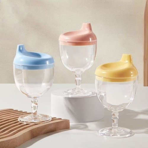 Immagine di Tazze per Bambini in Silicone – Apprendimento Facile e Sicuro